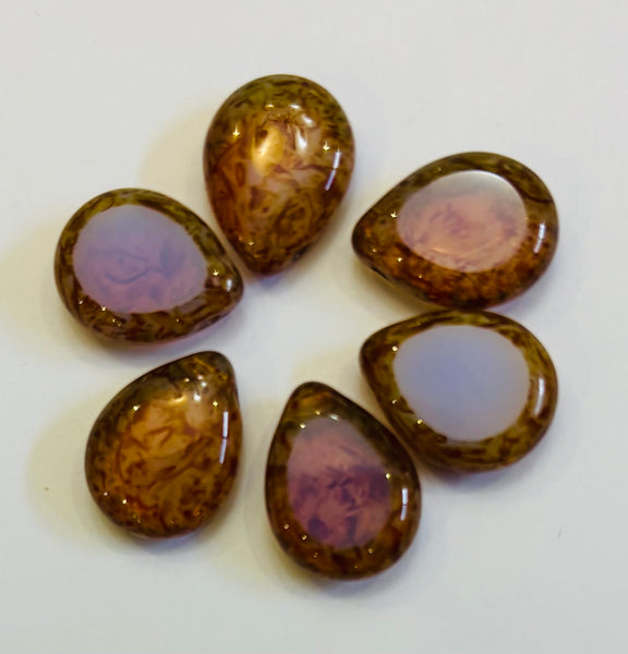16x12 Czech Drop Flat Top Feature Beads