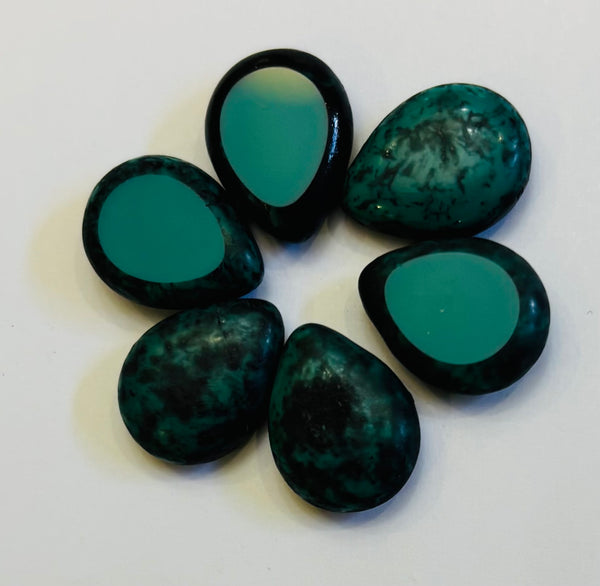 16x12 Czech Drop Flat Top Feature Beads