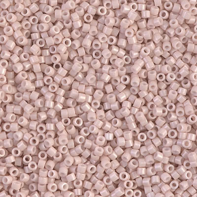 DB-1495 Champagne Opaque