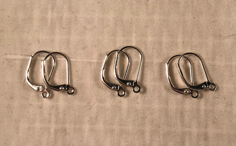 Ear Hook with a lever back