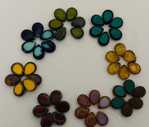 16x12 Czech Drop Flat Top Feature Beads